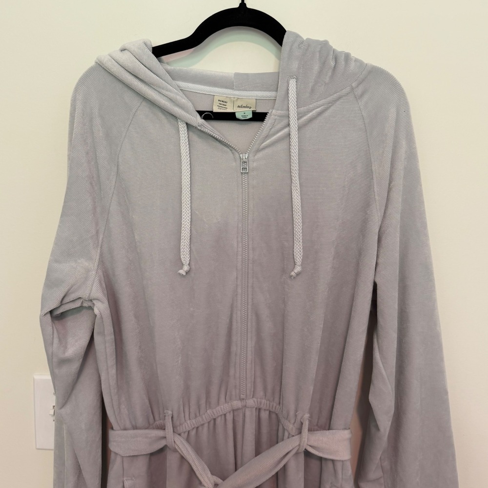 Saturday Sunday Anthropologie Grey Ribbed Velour Hooded Zip Up Jumpsuit‎ Medium - Picture 4 of 5